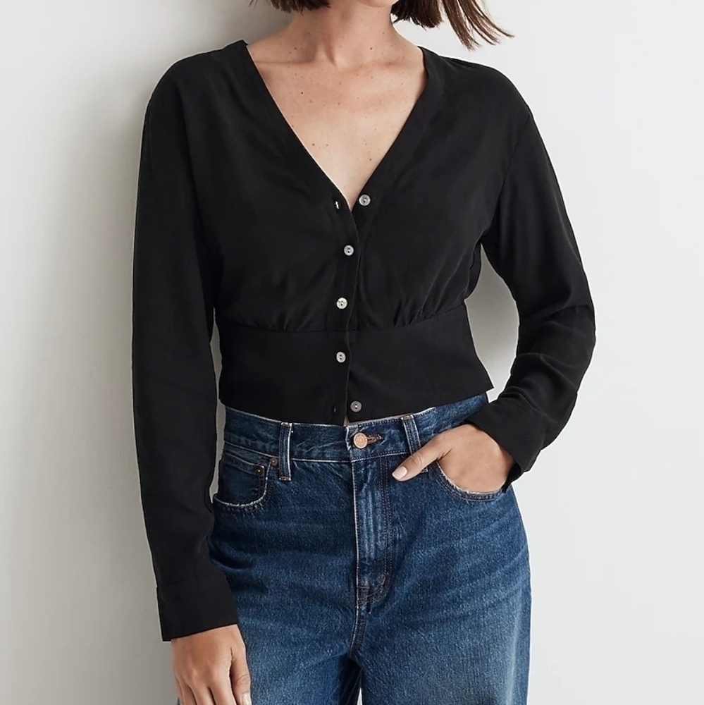 Madewell V-Neck Button-Front Shirt in True Black size Large NWT NO457